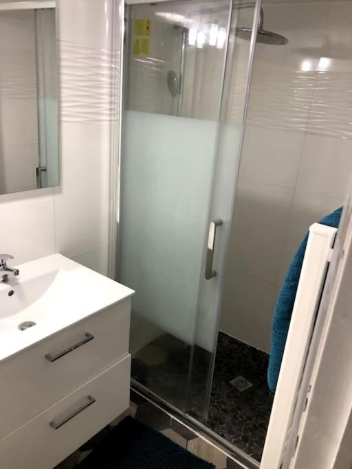 Apartamento Studio V Proche Ligne 14 Kremlin Bicetre Arcueil Exterior foto